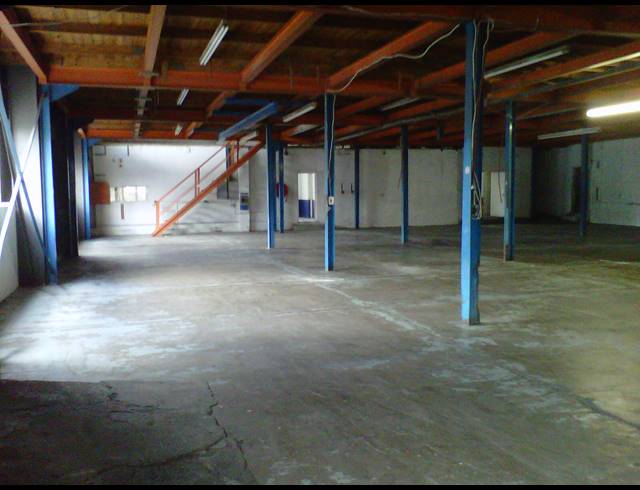 Warehouse property to rent in HERIOTDALE